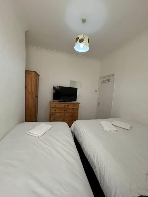 East London 2 Bedroom Flat 외부 사진